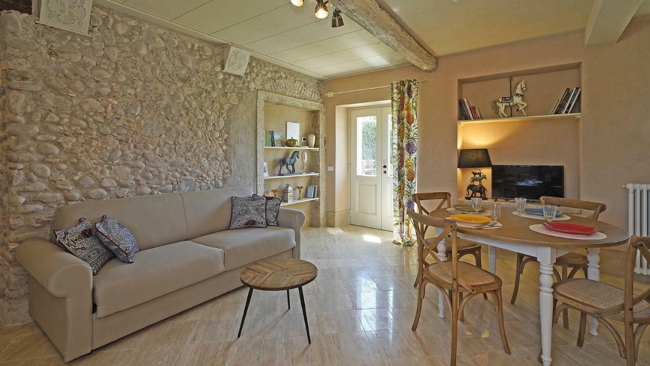 Dogoli Country Apartments Бардолино Экстерьер фото