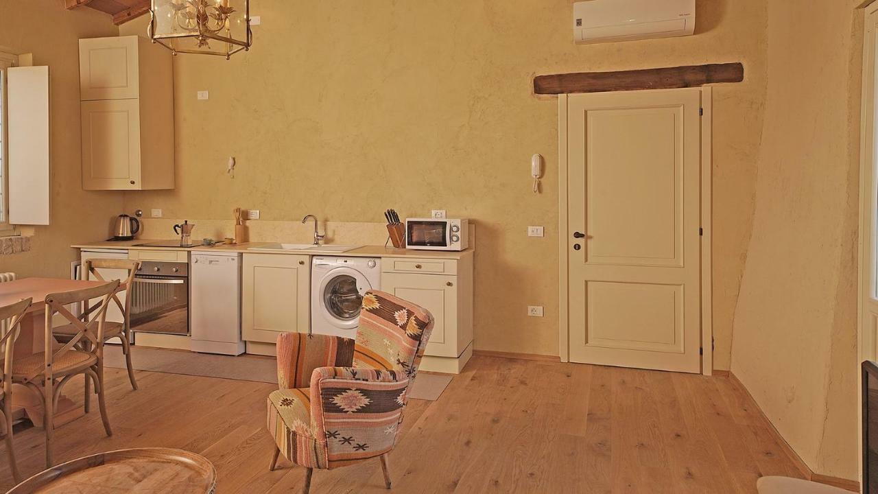 Dogoli Country Apartments Бардолино Экстерьер фото