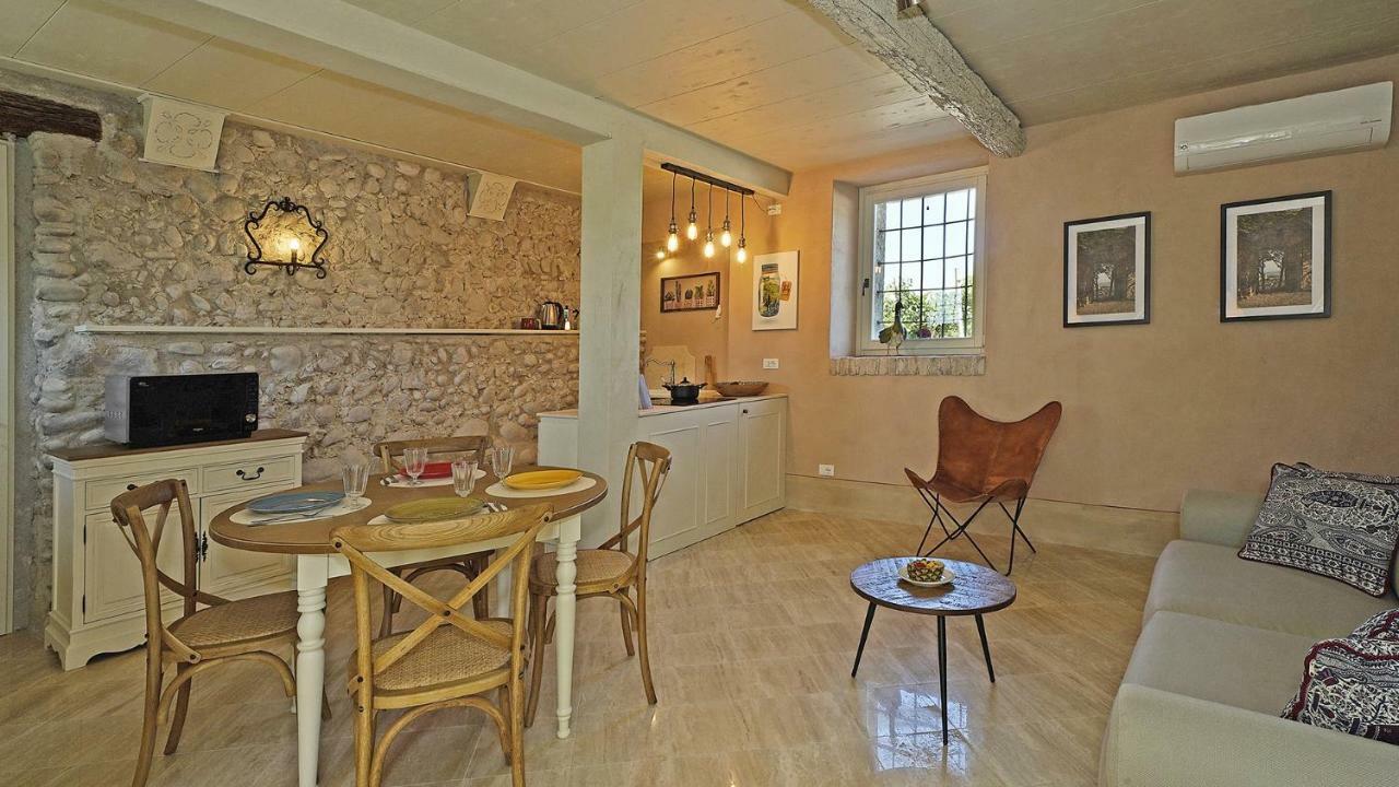 Dogoli Country Apartments Бардолино Экстерьер фото